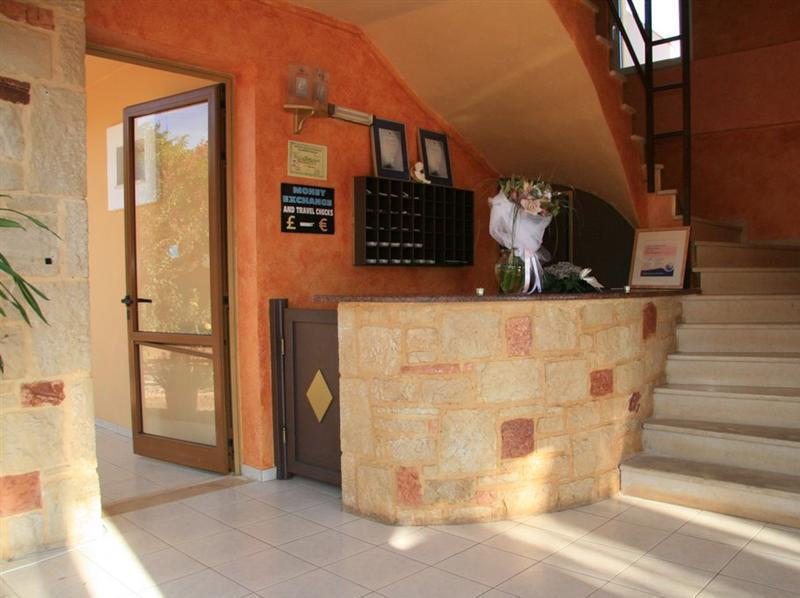 Danelis Studios & Apartments Malia Buitenkant foto